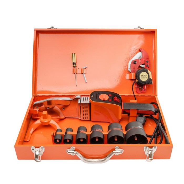 Паяльник для труб Tekhmann TPW-2406, 2400 Вт, температура 50-300 °С, змінні насадки 6 шт, металевий кейс Паяльник для труб Tekhmann TPW-2406, 2400 Вт, температура 50-300 °С, змінні насадки 6 шт, металевий кейс