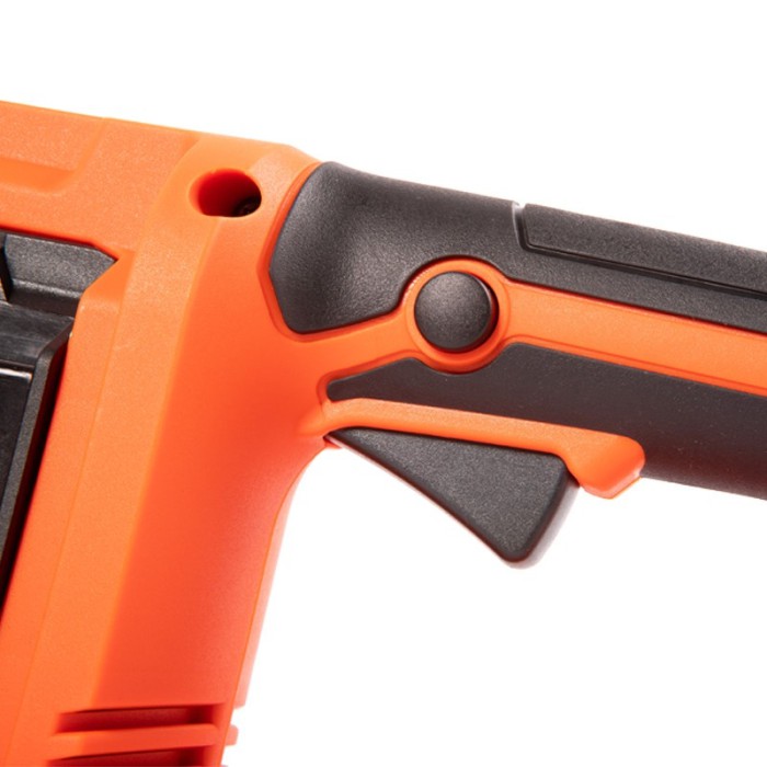 Пила акумуляторна Tekhmann TCC-14/i20 BS, без акум., 40 В, шина 330 мм, безщітковий двигун