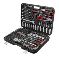 Набор инструментов INTERTOOL ET-8233, 1/2" & 3/8" & 1/4", 233ед., Cr-V STORM
