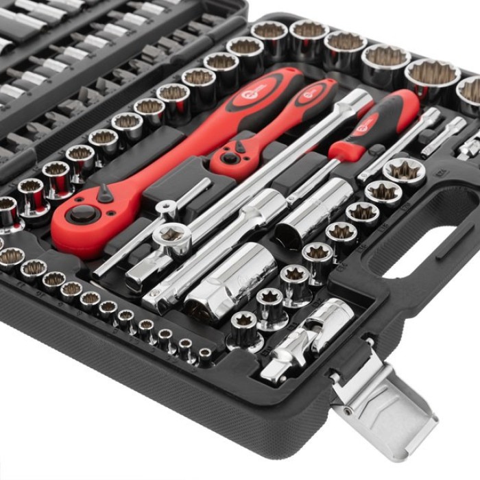 Набір інструментів професійний INTERTOOL ET-6109 c 12 гранними головками 1/2