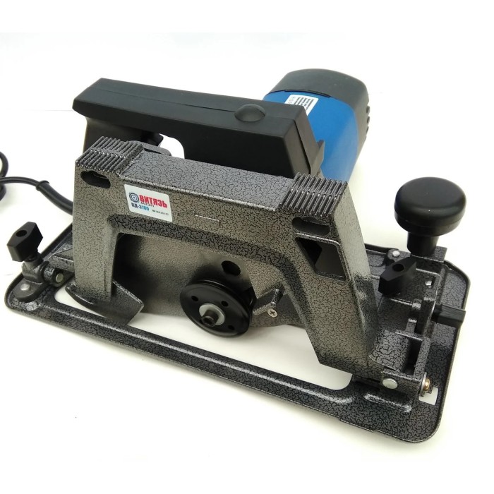 Пила дискова Витязь ПД-3100 (диск 200 мм, можливість стаціонарного кріплення) Пила дискова Витязь ПД-3100 (диск 200 мм, можливість стаціонарного кріплення)