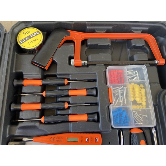 Шуруповерт акумуляторний Мінськ МША-18-117 (набір інструментів, кейс)