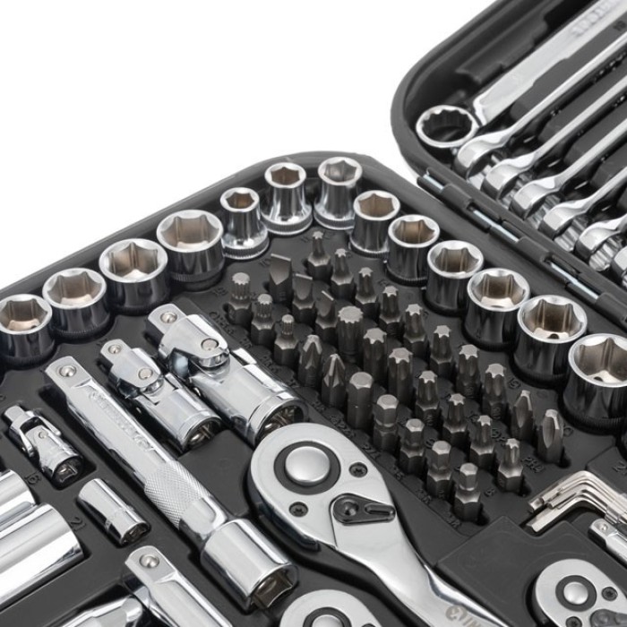 Набір інструментів INTERTOOL ET-8219, 1/2