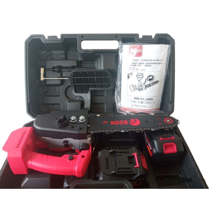 Акумуляторна ланцюгова безщіткова пилка Edon UNS-21/25BL (2 АКБ 21 В, 4 А*год, шина 25 см, кейс)
