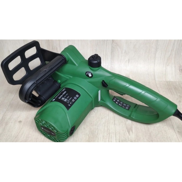 Електропила ланцюгова Craft-tec EKS-1950 (шина 35 см, 1950 Вт)