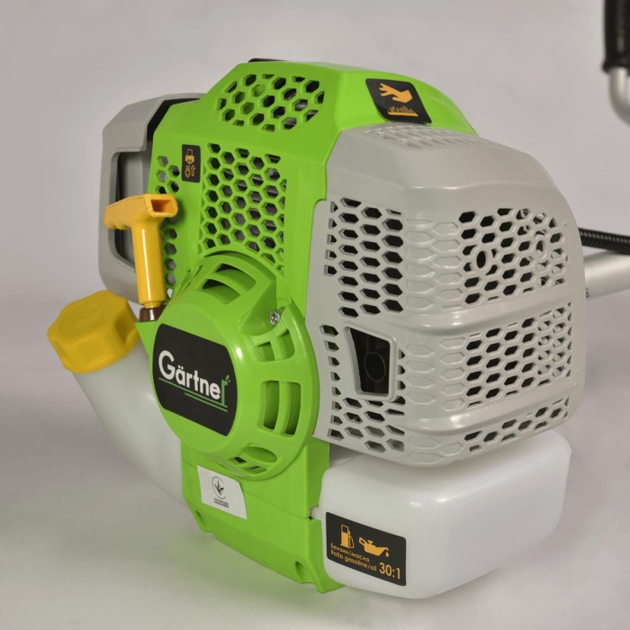 Бензиновий тример Gärtner BCG-3045, 3 кВт, 4.1 л. з, 52 см3, ширина скосу ліска/ніж 480/255 мм, бак 1.2 л.