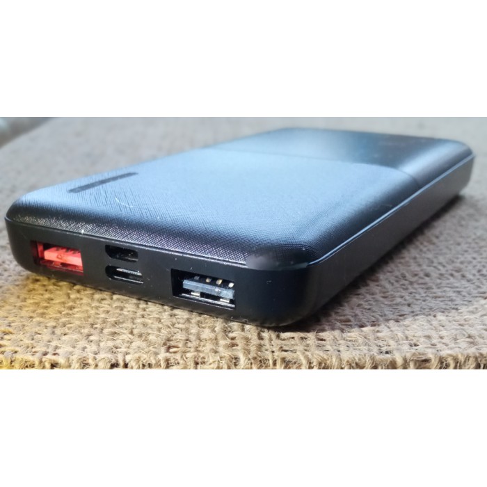 Повербанк GRIXX 10000 mAh, 2 USB входа, USB-C, Micro-USB, быстр. зарядка, кабель USB-USB-C в комплекте, черный