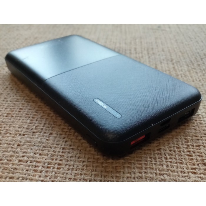 Повербанк GRIXX 10000 mAh, 2 USB входа, USB-C, Micro-USB, быстр. зарядка, кабель USB-USB-C в комплекте, черный