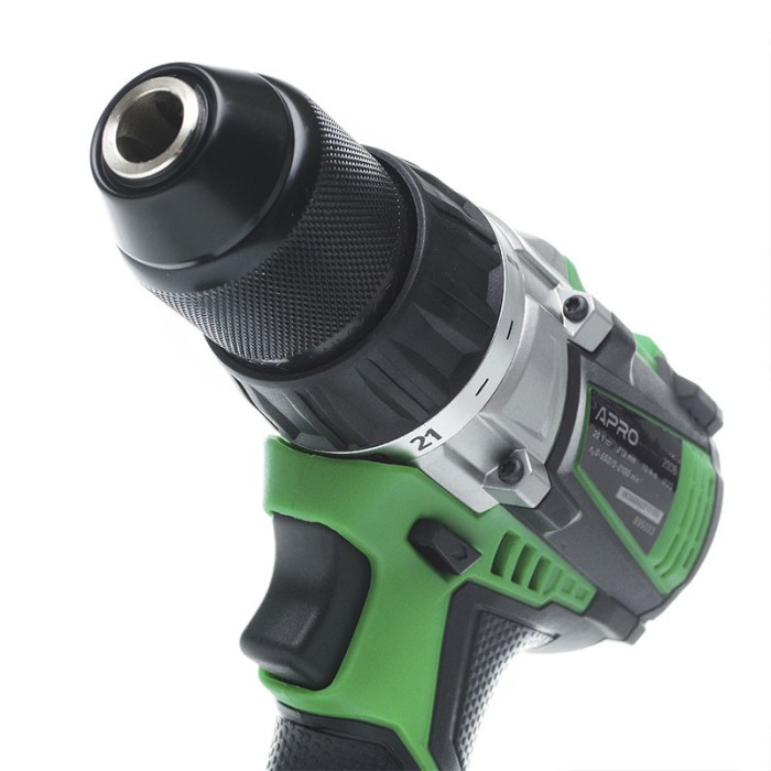 Дриль-шуруповерт безщітковий APRO 20В, 2А, 20DB, 2 АКБ, ЗУ, кейс Дриль-шуруповерт безщітковий APRO 20В, 2А, 20DB, 2 АКБ, ЗУ, кейс