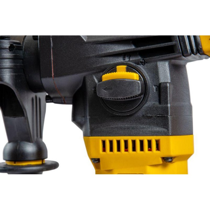 Перфоратор Mächtz MRH-1650B