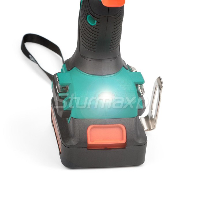 Шуруповерт акумуляторний Sturmax CDM3212LB, Li-Ion 12B, 2,0 Aч, 2 акумм, підсвічування, кейс Шуруповерт акумуляторний Sturmax CDM3212LB, Li-Ion 12B, 2,0 Aч, 2 акумм, підсвічування, кейс