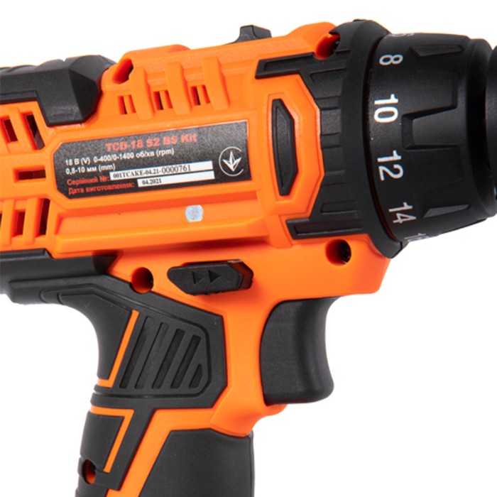 Шурупокрут акумуляторний Tekhmann TCD-18 S2 BS Kit, 18 В, 2 ак., LED, 2 швидкості, 50 Нм, набір біт і свердел