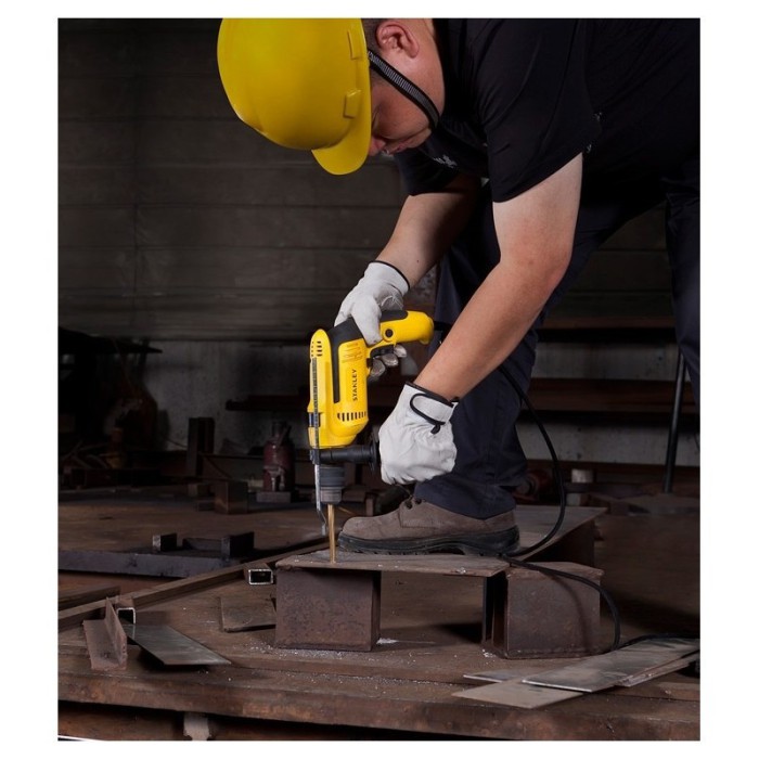 Дрель ударная Stanley SDH600 (600 Вт)