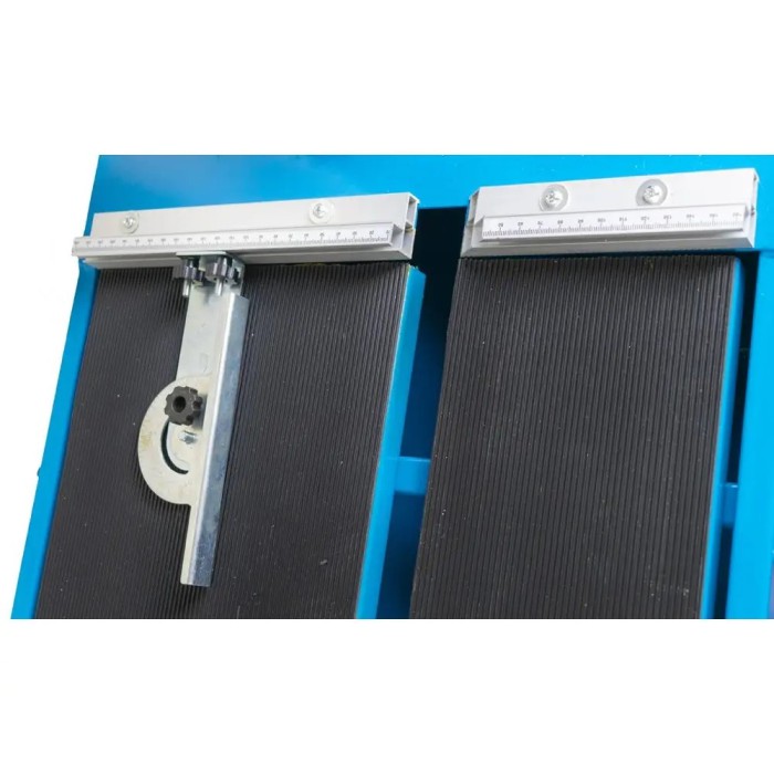 Плиткоріз стаціонарний KRAISSMAANN 1200 STM 1250, 1200 Вт, 2950 об/хв, диск 230 мм, глибина різання 52 мм