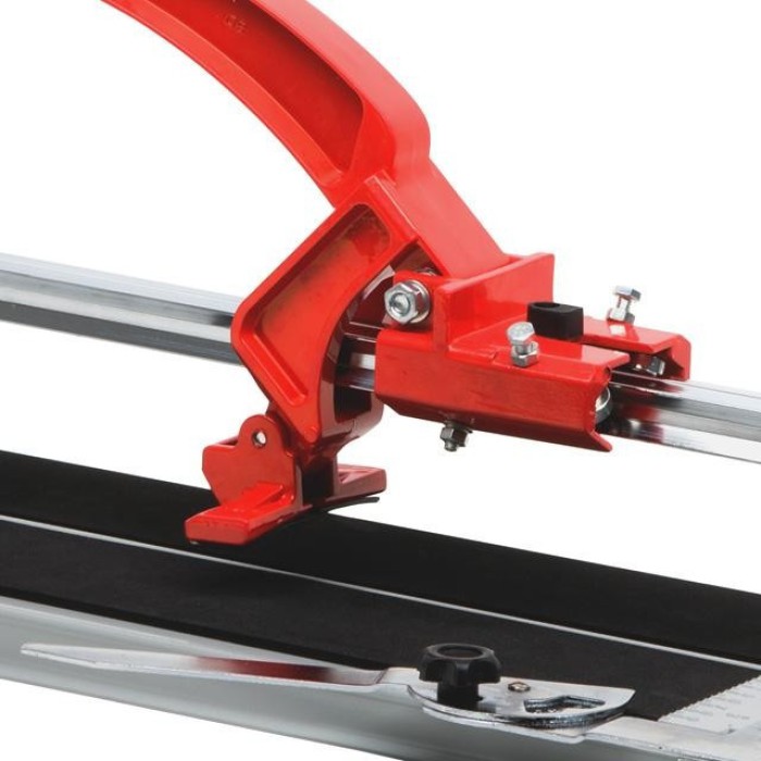 Плиткоріз монорельсовий INTERTOOL HT-0382, 600мм, на підшипниках Плиткоріз монорельсовий INTERTOOL HT-0382, 600мм, на підшипниках