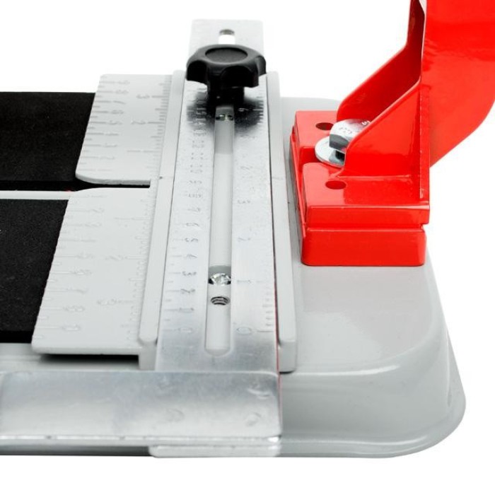 Плиткоріз монорельсовий INTERTOOL HT-0382, 600мм, на підшипниках Плиткоріз монорельсовий INTERTOOL HT-0382, 600мм, на підшипниках