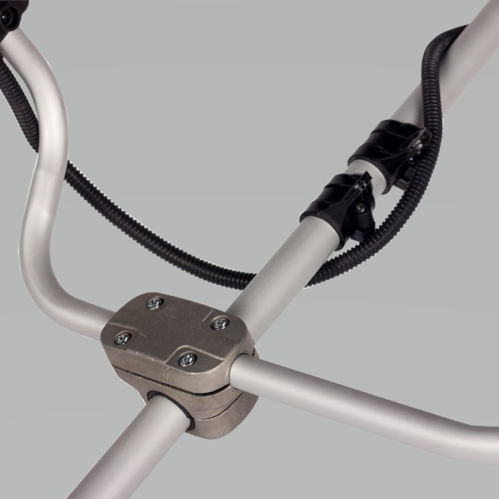 Тример бензиновий Gärtner BCG-2852 S2, 51.7 см³, максимальна ширина скошування 440 мм, бак 1.2 л.