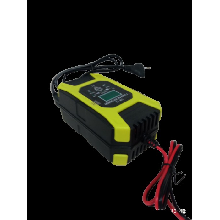 Умное импульсное зарядное для авто, мото, лодочных аккумуляторов FOXSUR FBC1207D 12V 7A