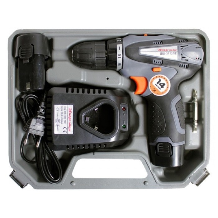 Акумуляторна дриль-шуруповерт Енергомаш ДШ-3112ЛЕ Li-ion 12В, 2 акум. 2,0 Ач Акумуляторна дриль-шуруповерт Енергомаш ДШ-3112ЛЕ Li-ion 12В, 2 акум. 2,0 Ач