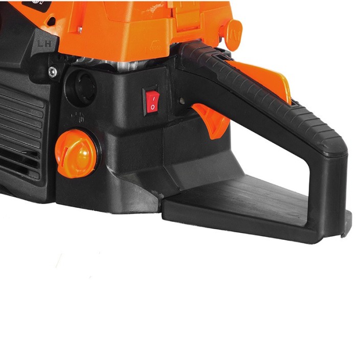 Пила бензинова Tekhmann CSG-2045, 2250 Вт, 3.1 л. с., 52 см3, бак 550 мл, шина 455 мм, праймер, легкий пуск