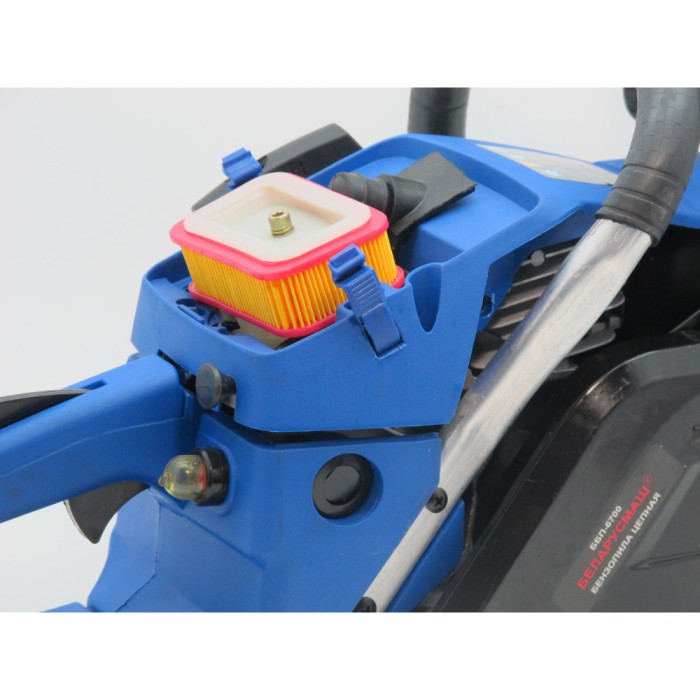 Бензопила Беларусмаш ББП-6700 (450 мм, праймер, легкий пуск, 1 шина 1 ланцюг) Бензопила Беларусмаш ББП-6700 (450 мм, праймер, легкий пуск, 1 шина 1 ланцюг)