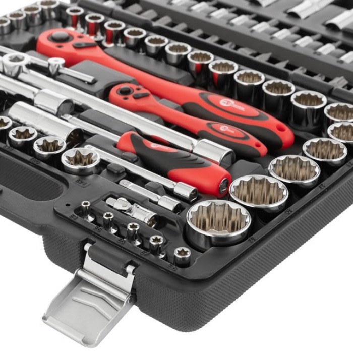 Набор инструментов профессиональный INTERTOOL ET-6109 c 12 гранными головками 1/2