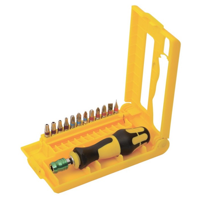 Викрутка в кейсі+12 насадок MasterTool 40-0143, магнітний наконечник,