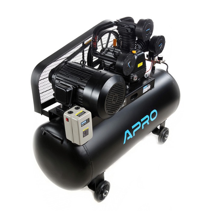 Компресор трициліндровий ремінний OFBD-200X 8Бар 7.5 кВт 1050 л/хв 200 л 380 В (2 крани) + Олія 1 л APRO