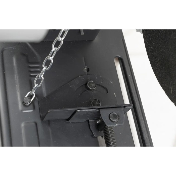 Металоріз Kraissmann 2600 MTM 355, 2600 Вт, 3900 об/хв, диск 355 мм