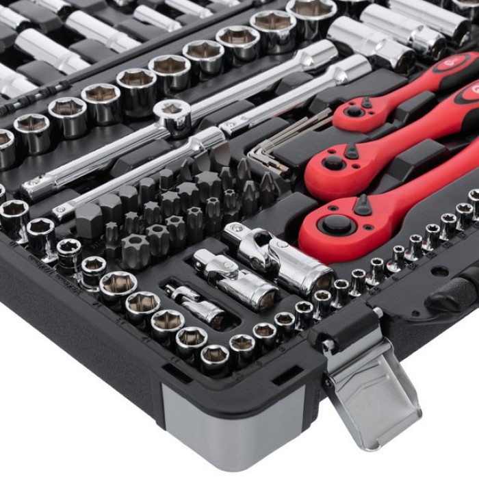 Професійний набір інструментів INTERTOOL ET-7151, 1/4