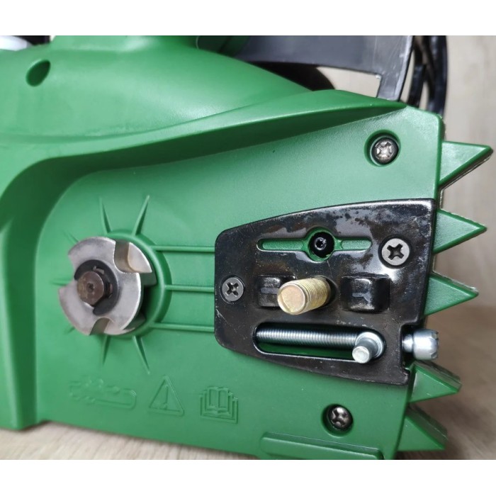 Электропила цепная Craft-tec EKS-1950 (шина 35 см, 1950 Вт)