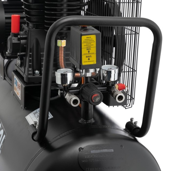 Компресор INTERTOOL PT-0012, 100 л, 1.8 кВт, 220 В, 10 атм, 250 л/хв