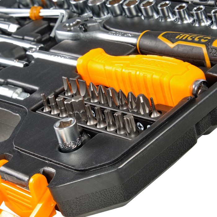 Набір головок торцевих з тріскачкою 1/4 