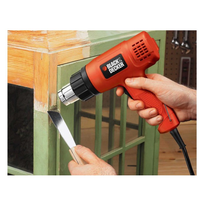 Будівельний фен Black+Decker KX1650 (1.75 кВт, 600°С)
