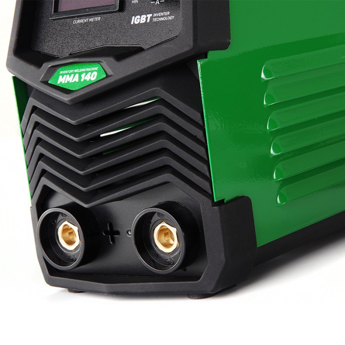 Сварочный аппарат инверторный APRO MMA-140 20-140А эл 4мм 2,5+1.5м + набор кабелей
