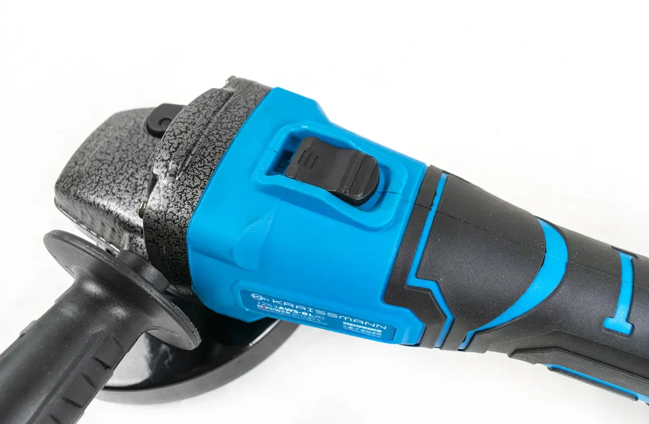 Акумуляторна кутова шліфмашина (болгарка) KRAISSMANN 1253 AWS-BL 20/2 MP (безщіткова, 2 АКБ 20В 4 Аг, кейс)