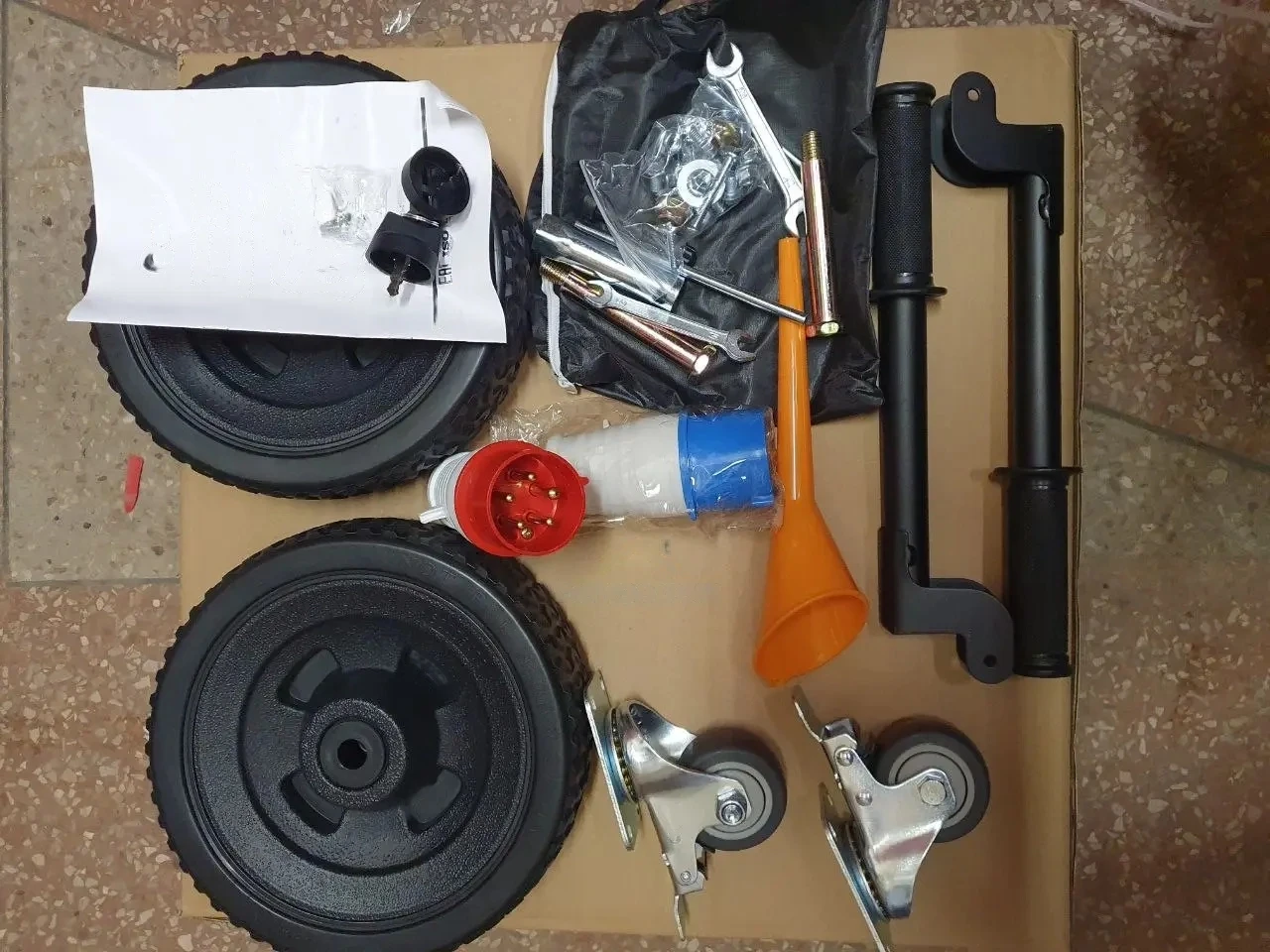 Генератор бензиновий Edon ED-13000 PRO (220/380 В, 10/11 кВт, мідна обмотка)