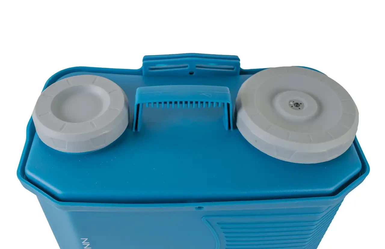 Опрыскиватель аккумуляторный KRAISSMANN 16 ASM 9 (16 л, 9 А*ч, встроенный миксер)