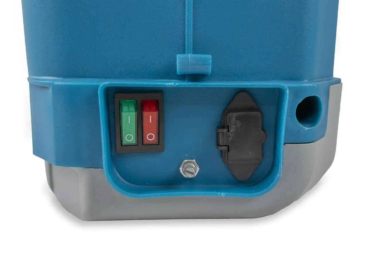 Опрыскиватель аккумуляторный KRAISSMANN 16 ASM 9 (16 л, 9 А*ч, встроенный миксер)