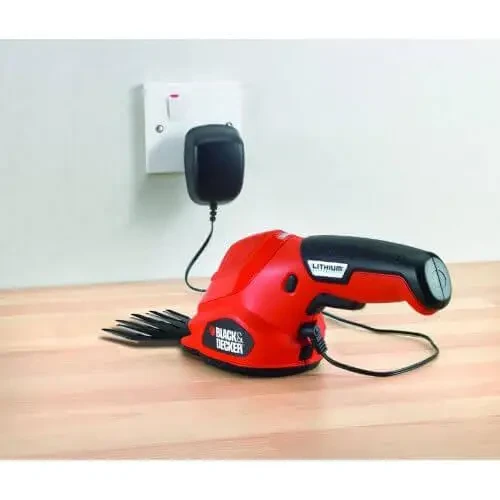 Кущоріз акумуляторний ( Ножиці акумуляторні ) Black+Decker Li-Ion 3.6 GSL200-QW