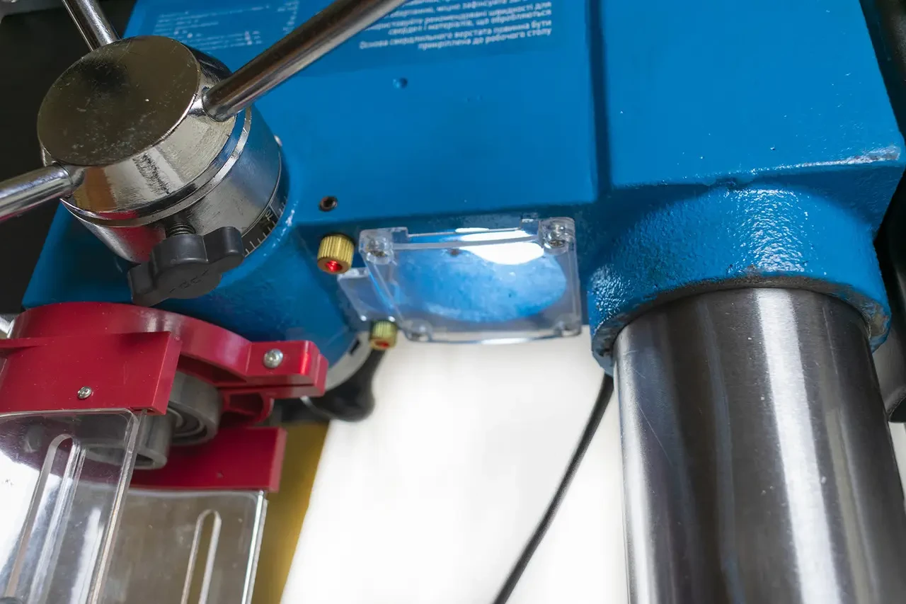 Сверлильный станок KRAISSMANN 753 SBD 20 (750 Вт, патрон 20 мм)