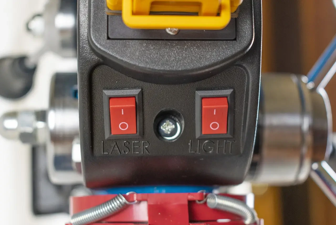 Свердлильний верстат KRAISSMANN 753 SBD 20 (750 Вт, патрон 20 мм)